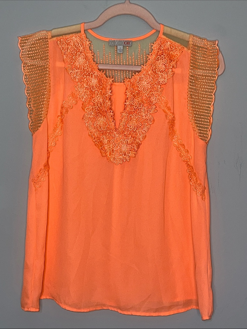 Gianni Bini Embroidered V-Neck Sleeveless Top Scalloped Sleeves Bright Orange
